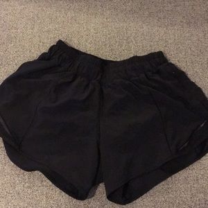 Lulu Lemon Hotty Hot shorts